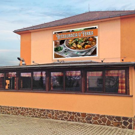 U Ferka Hotel Lemesany Exterior foto